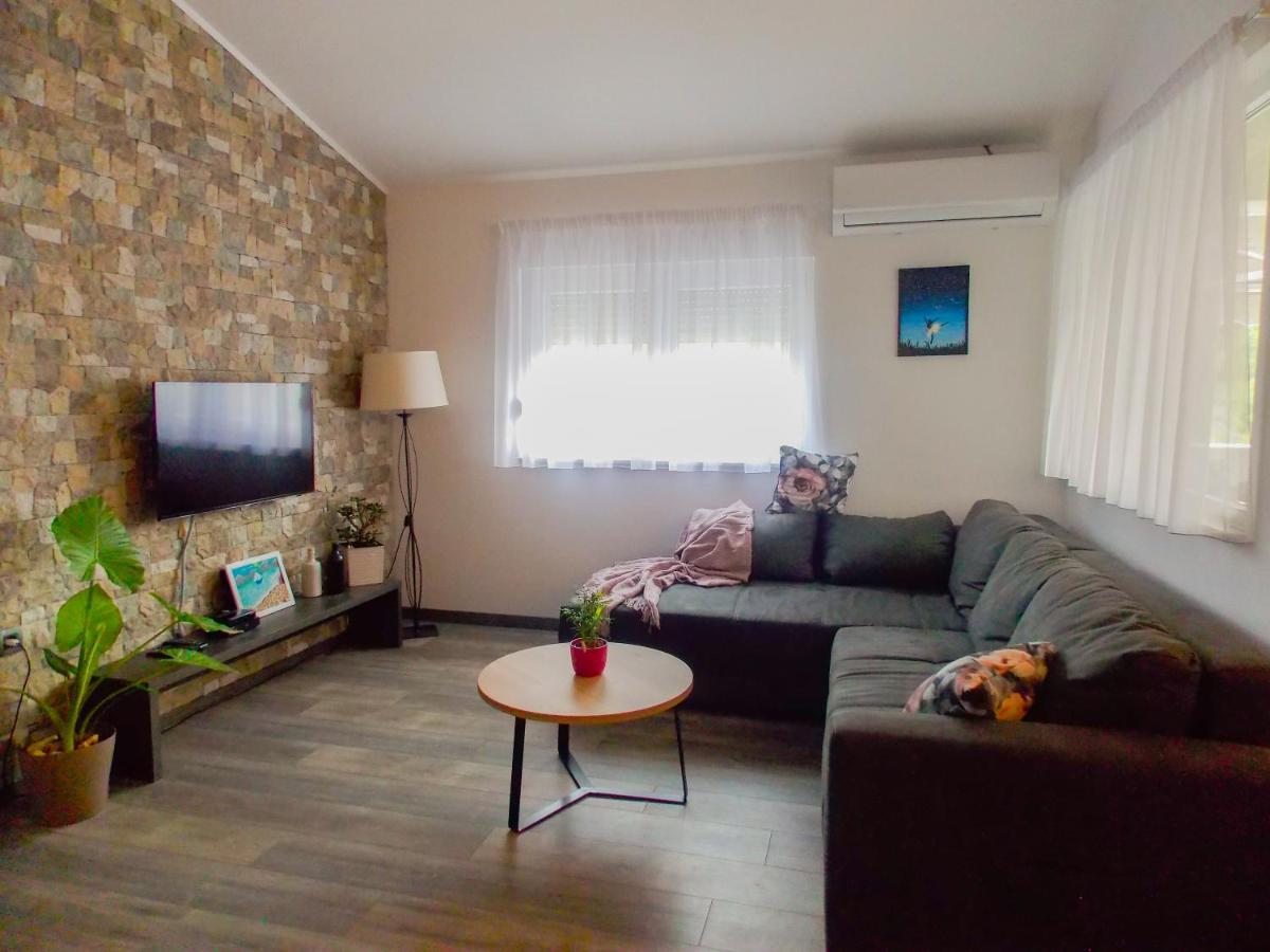 Apartman Bamboo นิน ภายนอก รูปภาพ