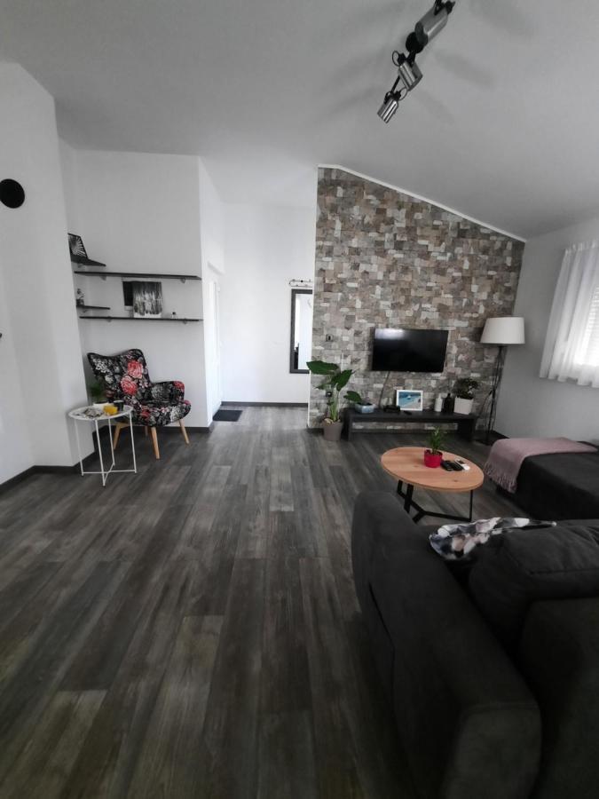 Apartman Bamboo นิน ภายนอก รูปภาพ